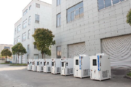 從性能到服務(wù):恒溫恒濕試驗(yàn)箱八大品牌測(cè)評(píng)